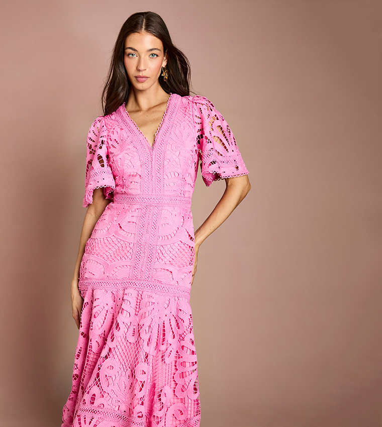 Placement Lace Hanky Hem Midi Dress