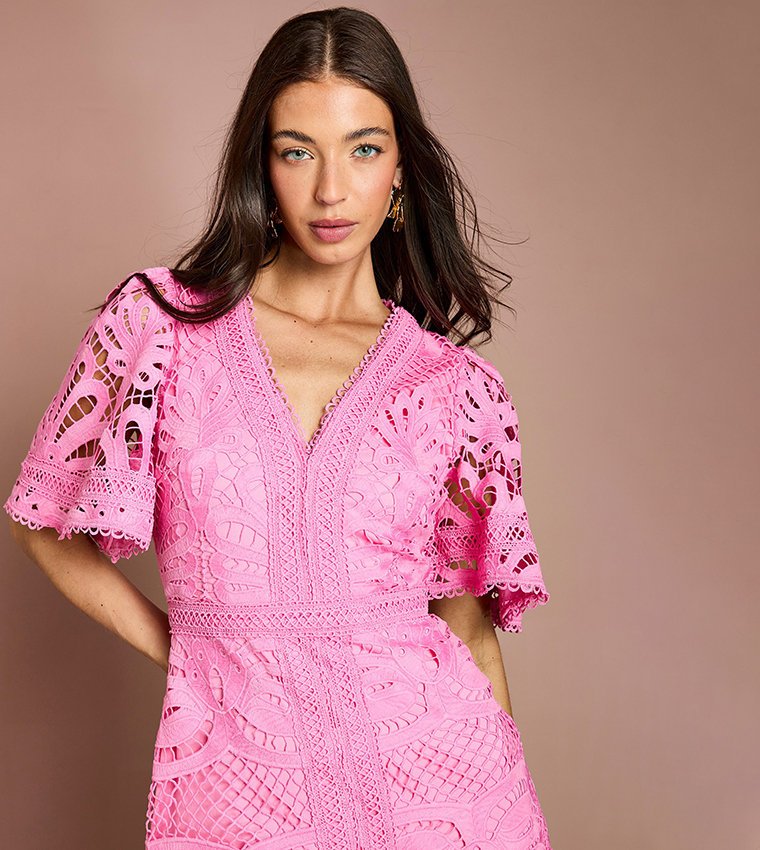 Placement Lace Hanky Hem Midi Dress
