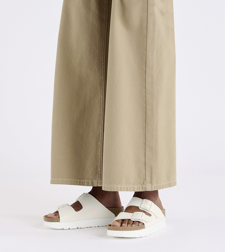 ARIZONA Eggshell - Narrow Fit