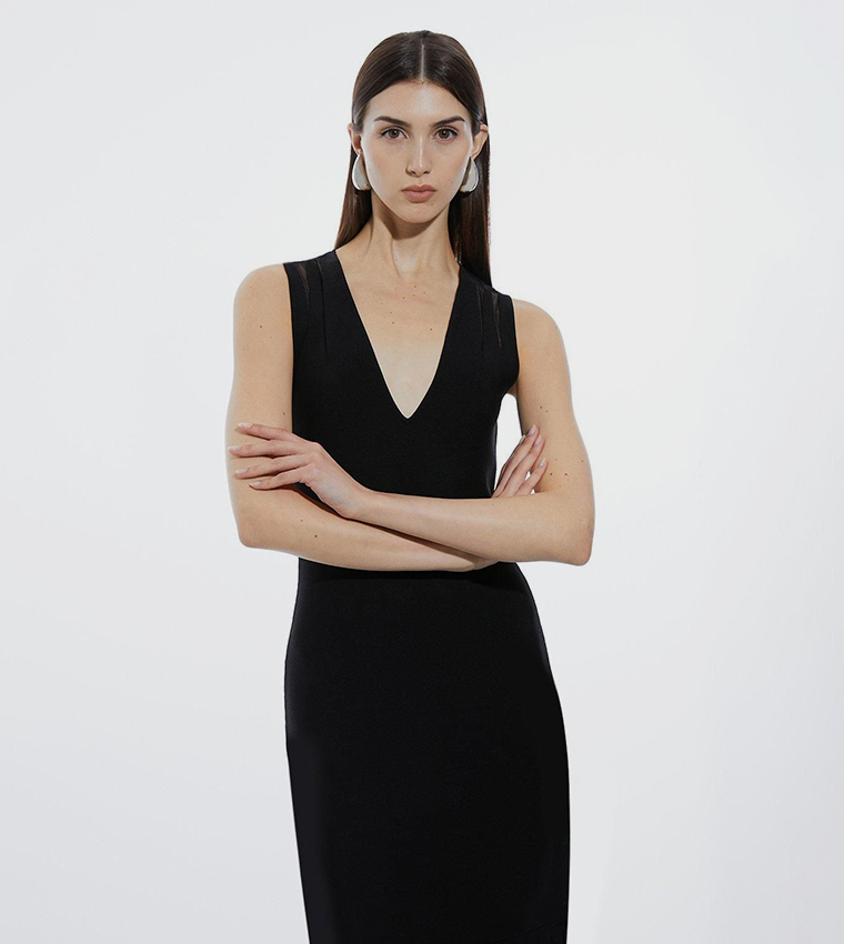 Buy Karen Millen Viscose Blend Sheer Skirt Maxi Knit Dress In Black | 6thstreet Saudi Arabia Buy Karen Millen Viscose Blend Sheer Skirt Maxi Knit Dress In Black | 6thstreet Saudi Arabia