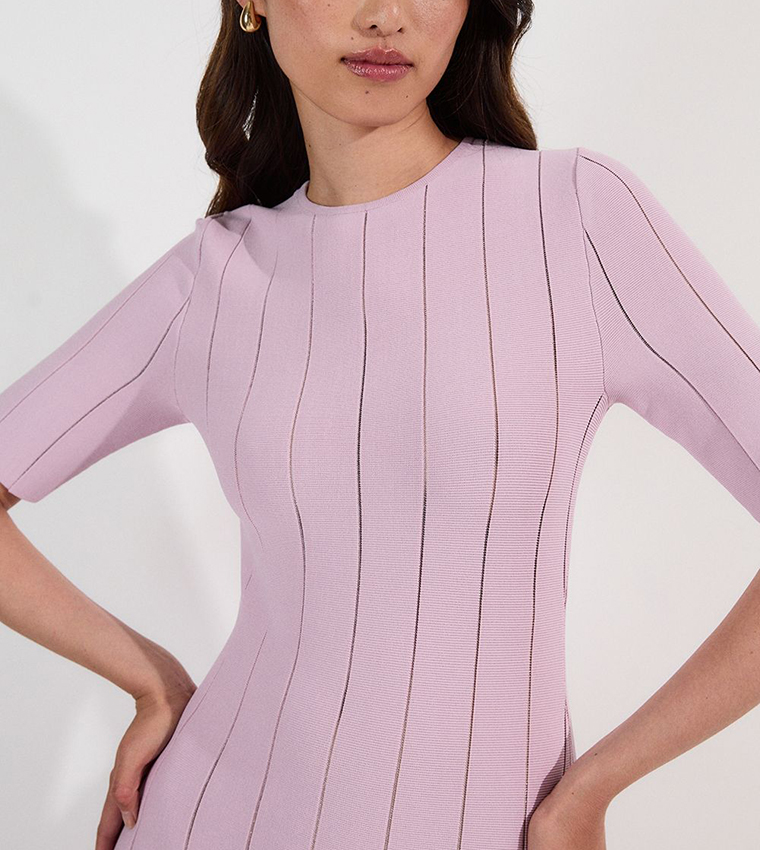 فستان ميدي بمزيج فيسكوز 