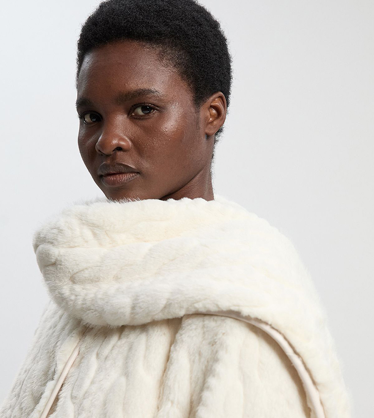 Petite Textured Faux Fur Scarf Neck Coat