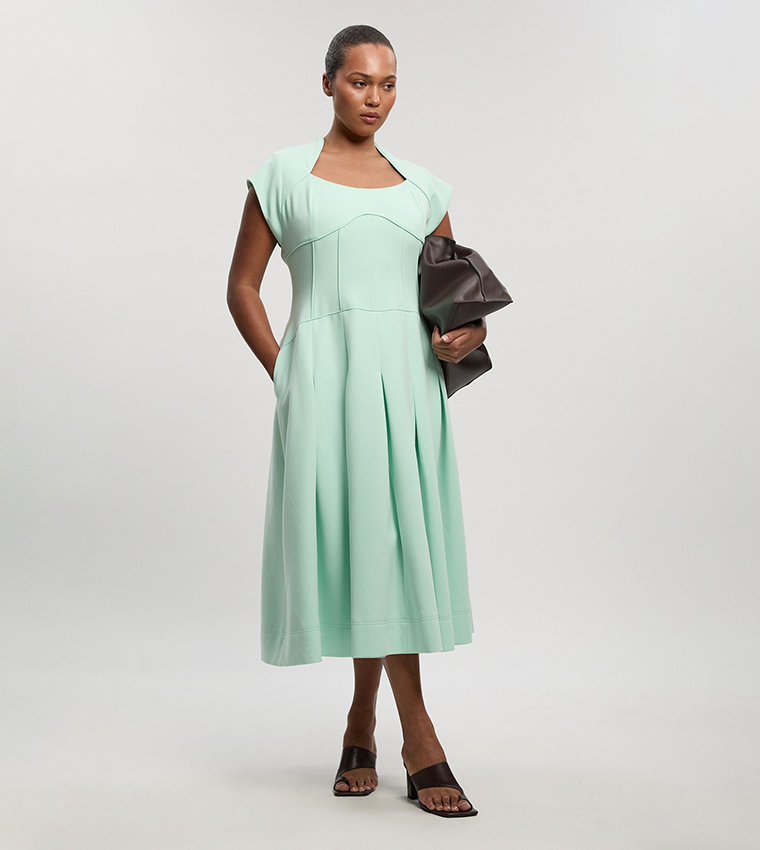 Buy Karen Millen Curve Compact Stretch Dropped Waist Midi Dress In Green |  6thStreet UAE