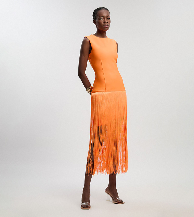 Petite Figure Form Bandage Tassel Hem Knitted Dress