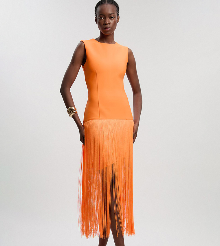 Figure Form Bandage Tassel Hem Knitted Dress