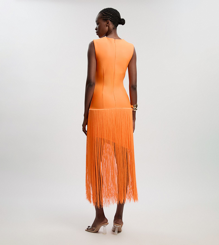 Figure Form Bandage Tassel Hem Knitted Dress