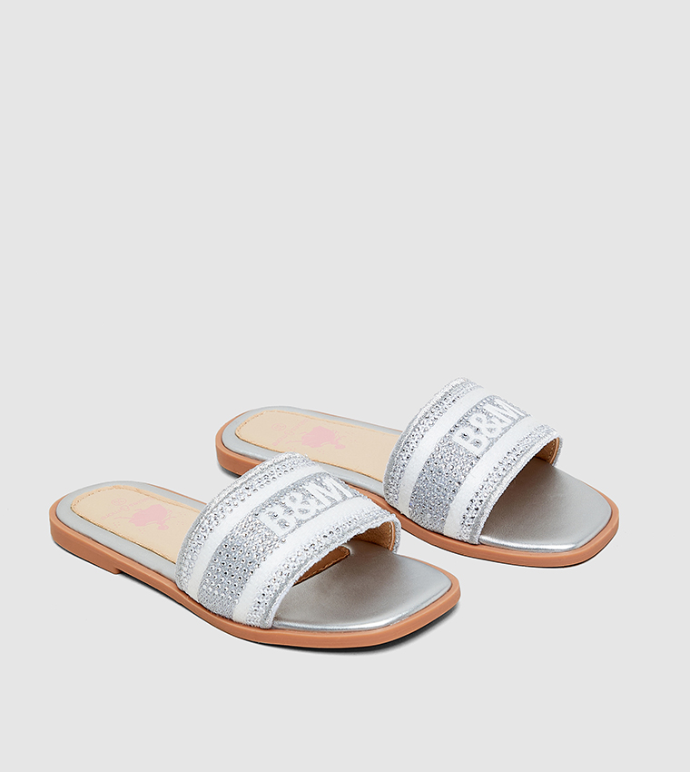 بيبيز آند مور  أحذية فلات - فضي Flat Sandals