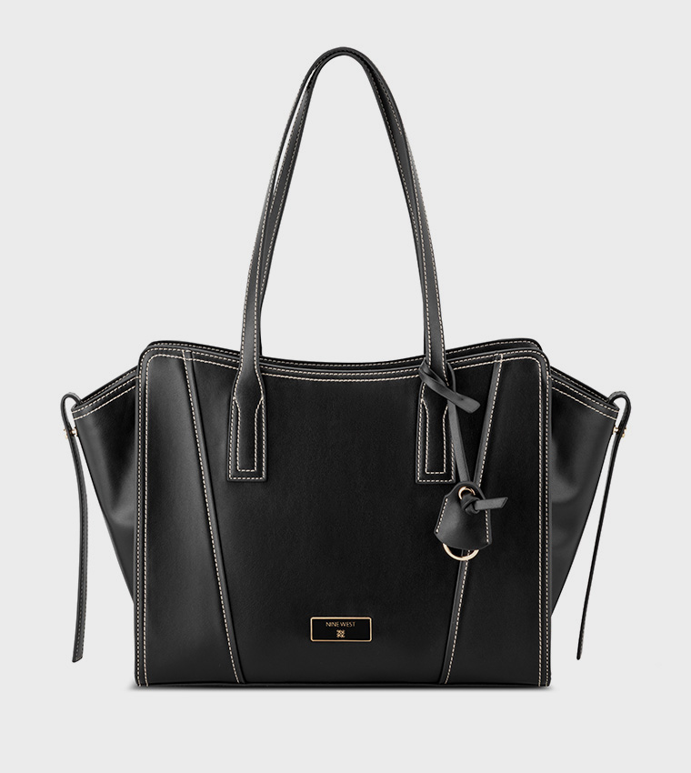 شنطة توت نسائية بخياطةة متباينة 