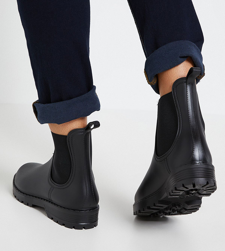 Sofia Elastic Gusset Chelsea Boots