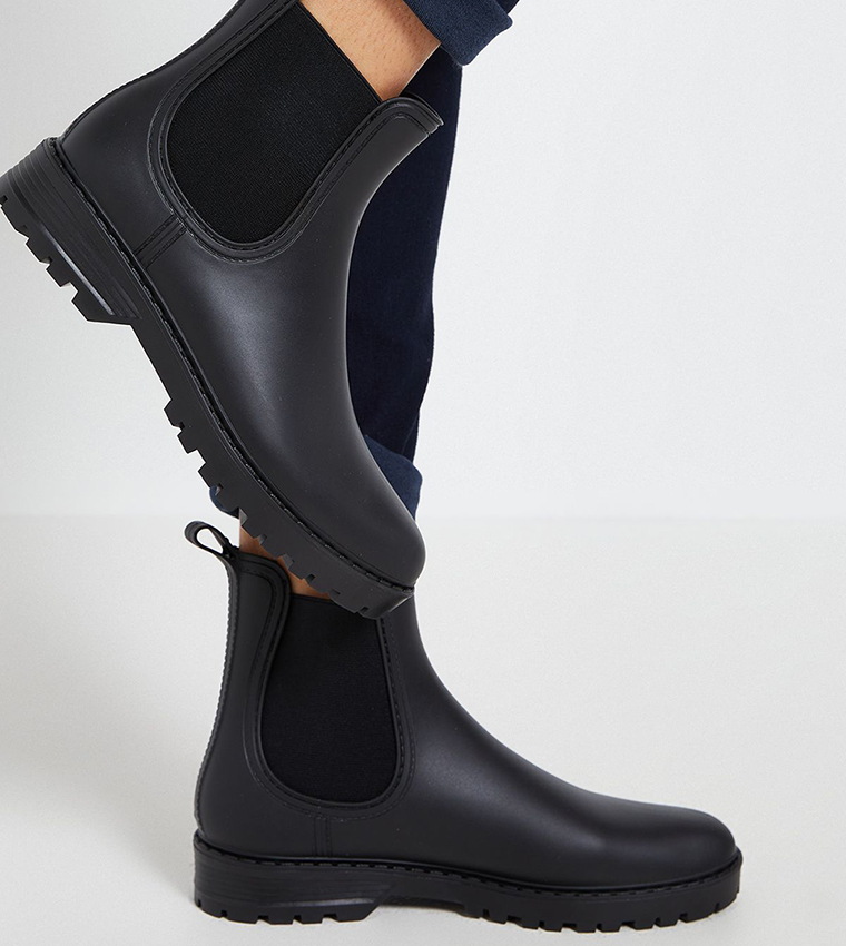 Sofia Elastic Gusset Chelsea Boots