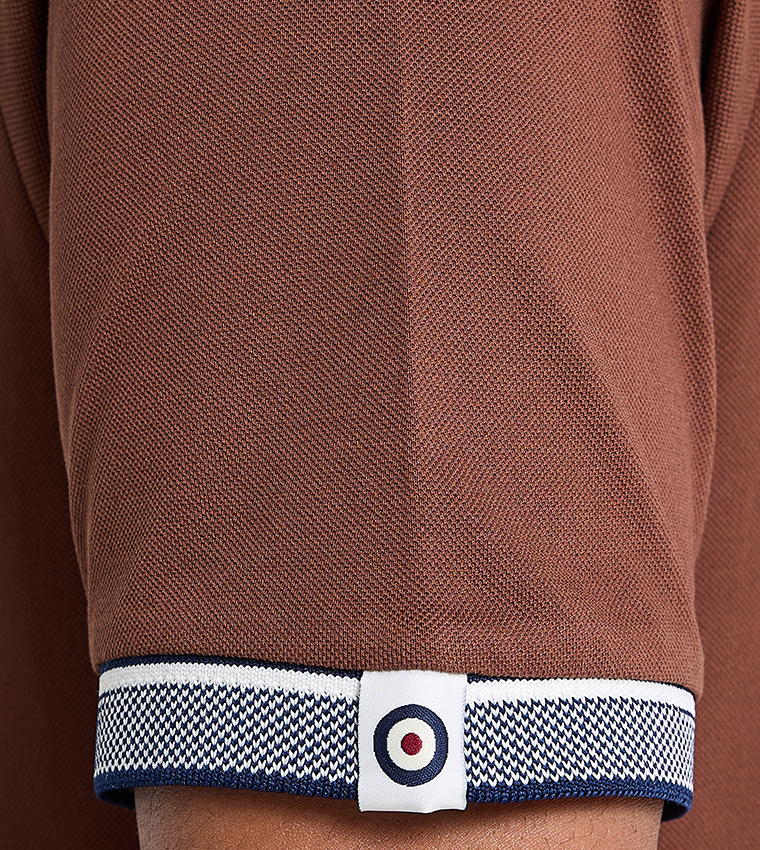 Contrast Detail Short Sleeves Polo T-Shirt