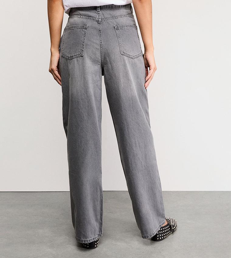 Washed High Waist Boyfriend Fit Jeans