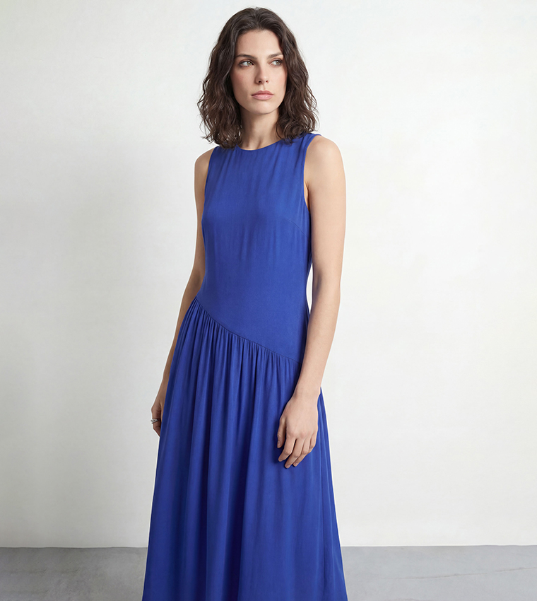 فستان ماكسي شيفون كاروهات بطبقات للمقاسات الصغيرة 