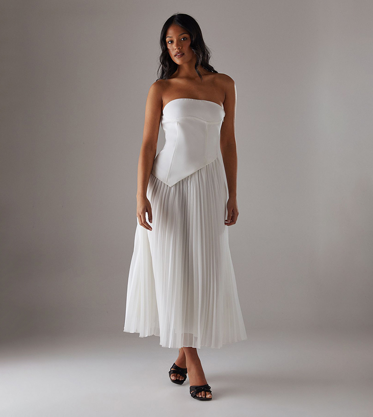 Buy Warehouse Bandeau Bodice Pleated Chiffon Midi Dress In White | 6thstreet Kuwait Buy Warehouse Bandeau Bodice Pleated Chiffon Midi Dress In White | 6thstreet Kuwait