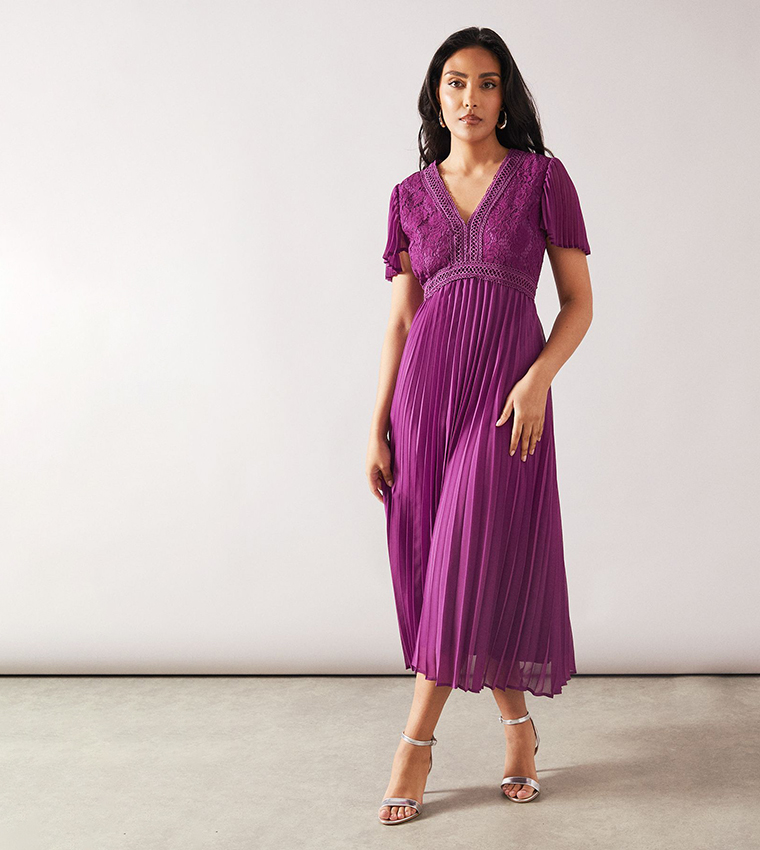 Petite Lace Pleated Sleeves Midi Dress