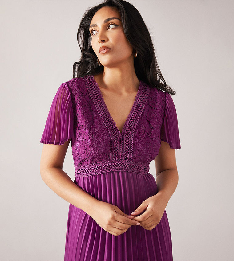 Petite Lace Pleated Sleeves Midi Dress
