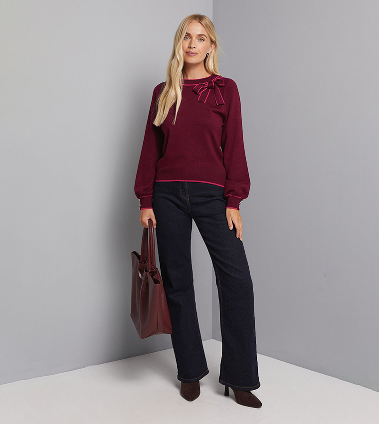 واليس   سترات بياقة دائرية - أحمر Round Neck Sweaters