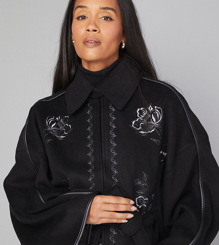 جاكيت كاب مطرز