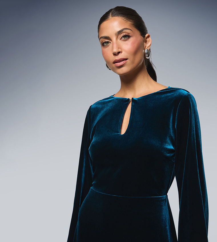 Solid Velvet Cowl Back Midi Dress