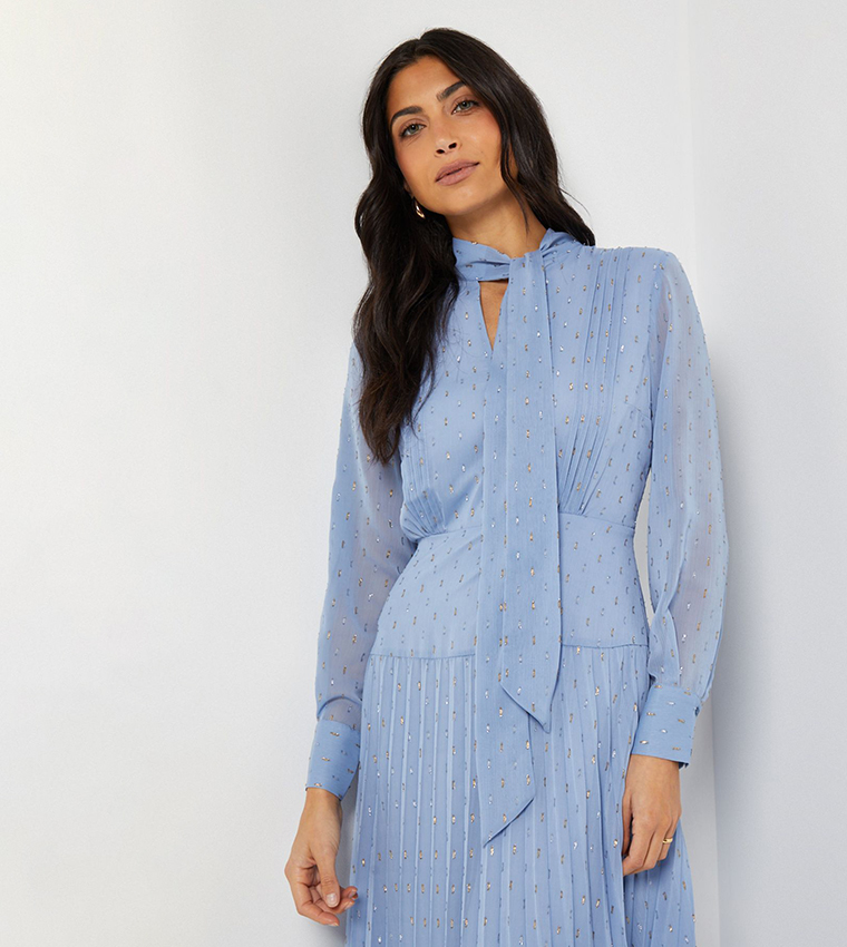 Clipped Tie Neck Pleated Shirt Dress