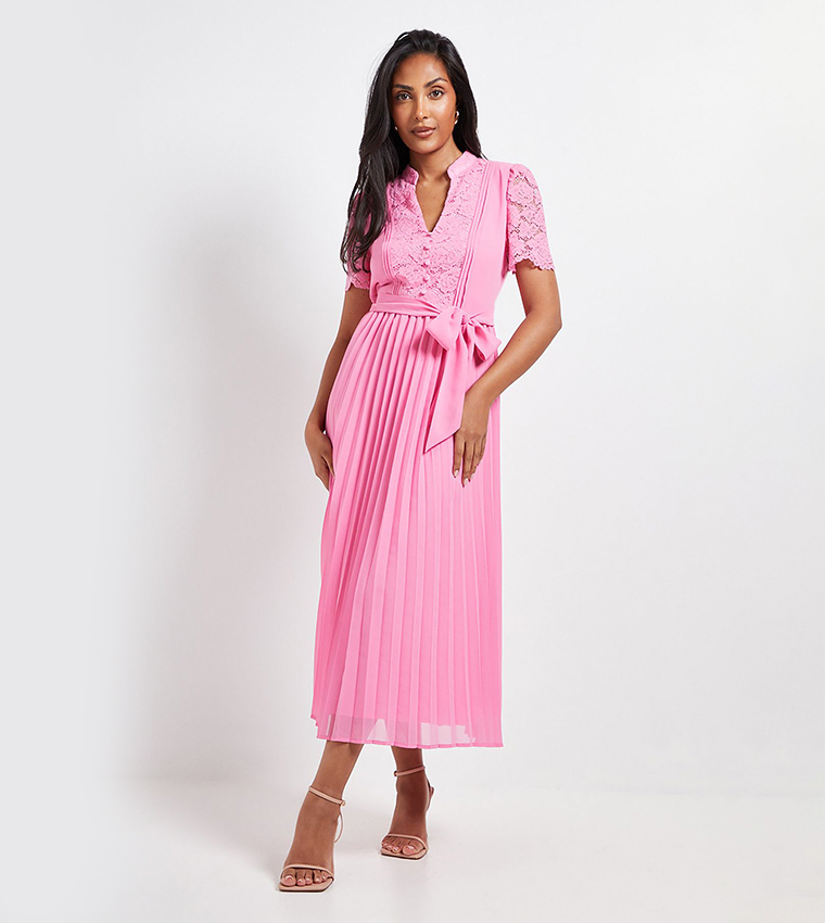 Petite Lace Collarless Pleated Midi Dress