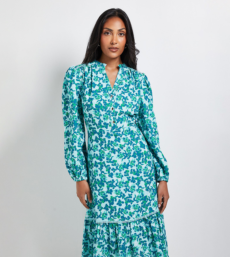 فستان ميدي بأزرار بطبعة ورود للمقاسات الصغيرة