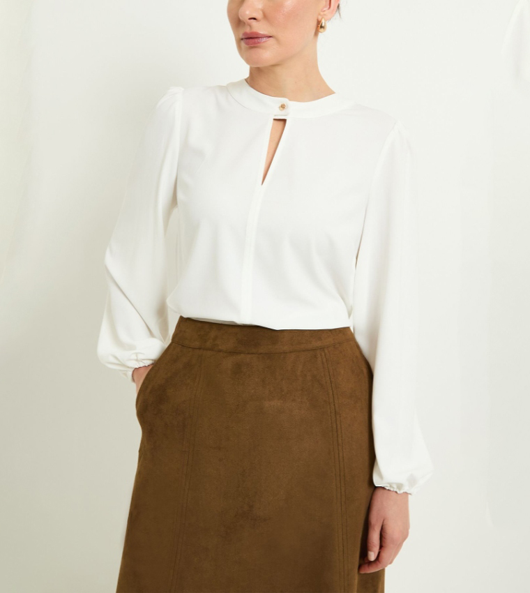 Button Detail Keyhole Neck Top