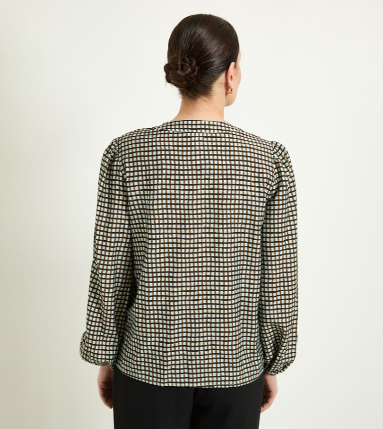 واليس   توبات كاجوال  - أسود Casual Tops