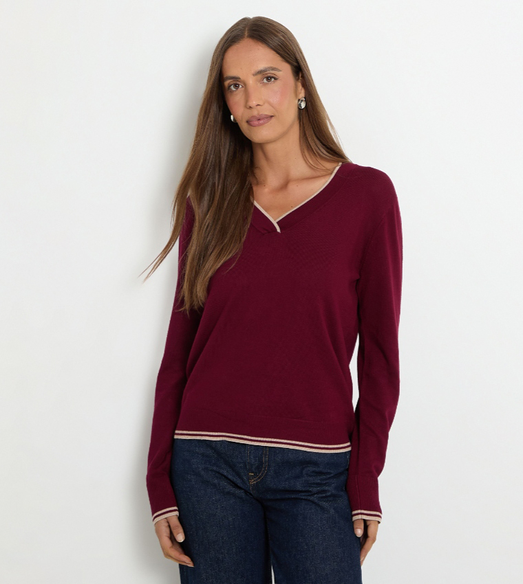 Contrast Hem V-Neck Sweater