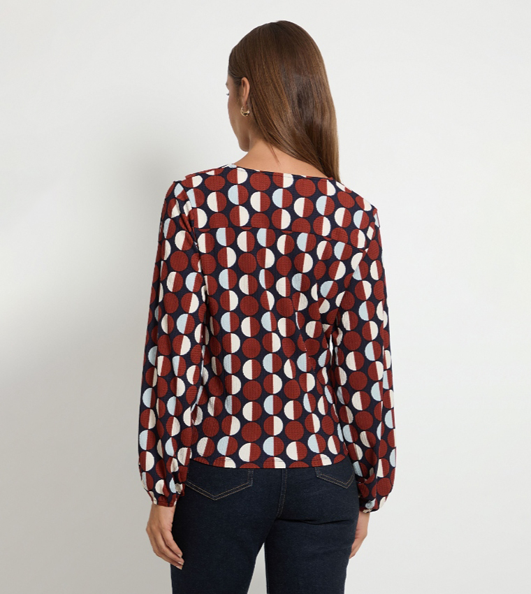 واليس   توبات كاجوال  - متعدد Casual Tops