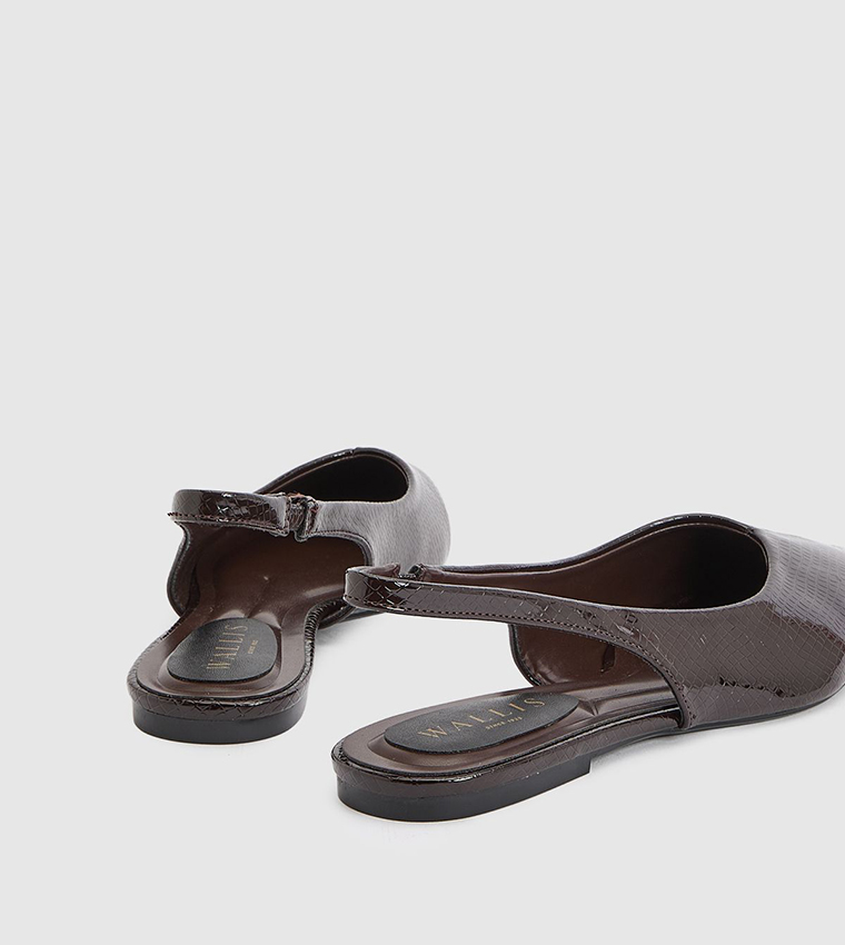 Wallis  Flat Shoes - Brown 
