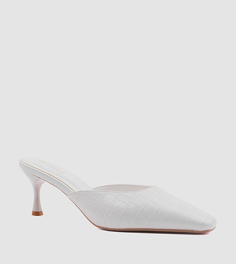 Cuple  Pumps - White Pumps