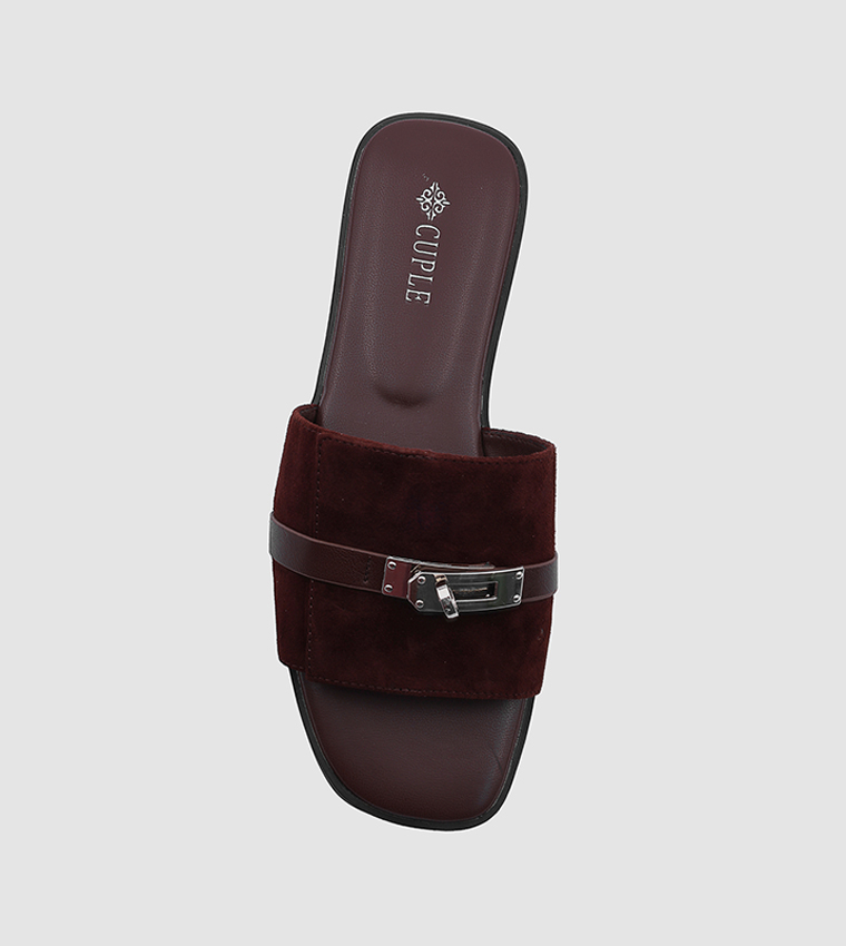 Metal Accent Open Toe Flat Sandals
