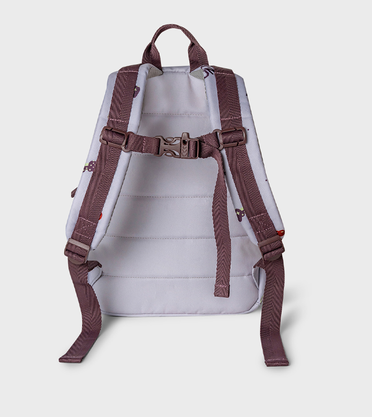 شنطة ظهر متوسطة بجيب أمامي وطبعة