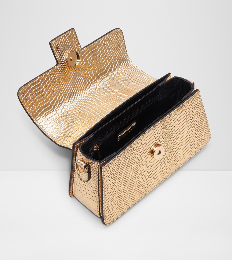 CALLUNA Textured Flap Top Handle Bag