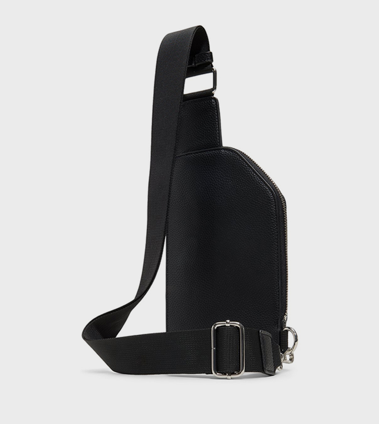 CAPITOL Textured Crossbody Bag
