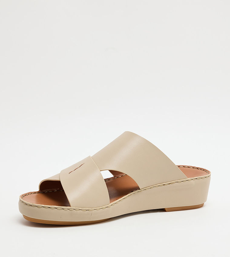 VERUS Open Toe Comfort Sandals
