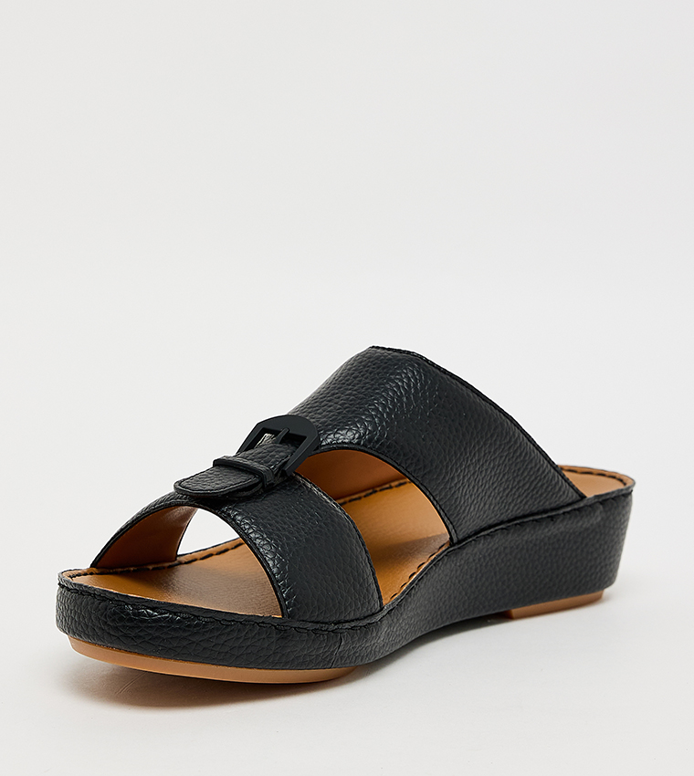 Textured Open Toe Arabic Sandals
