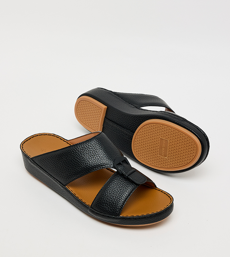 Textured Open Toe Arabic Sandals