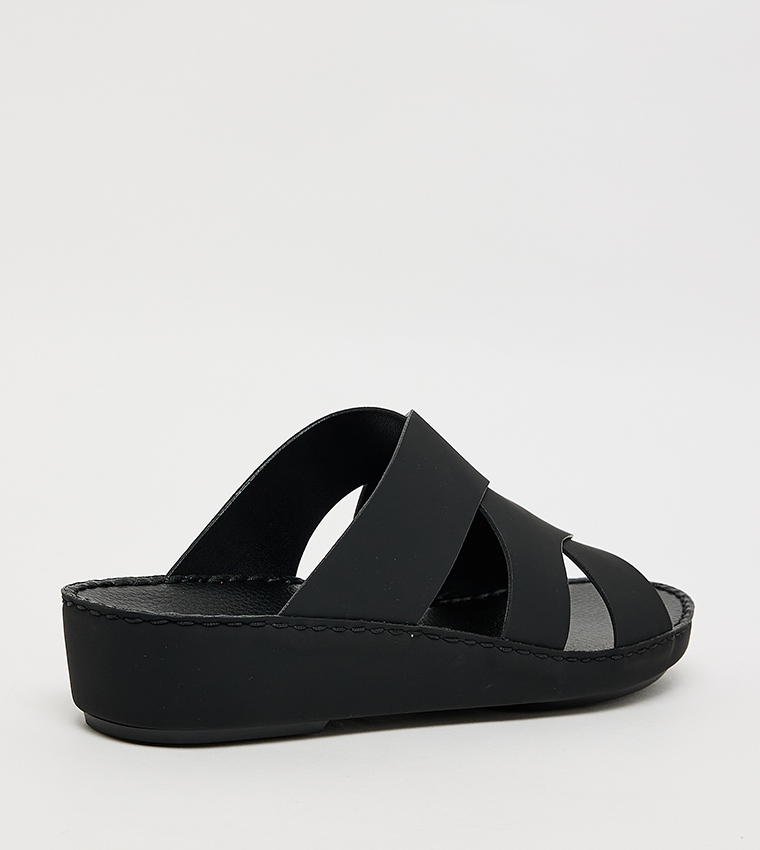 Solid Cut-Out Arabic Sandals