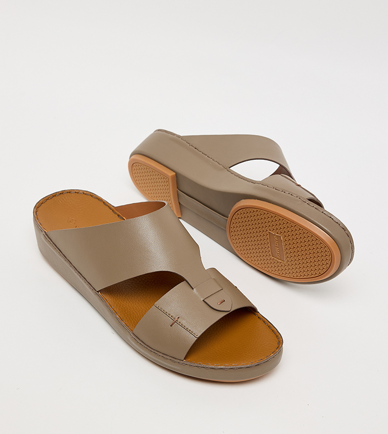 Solid Open Toe Arabic Sandals