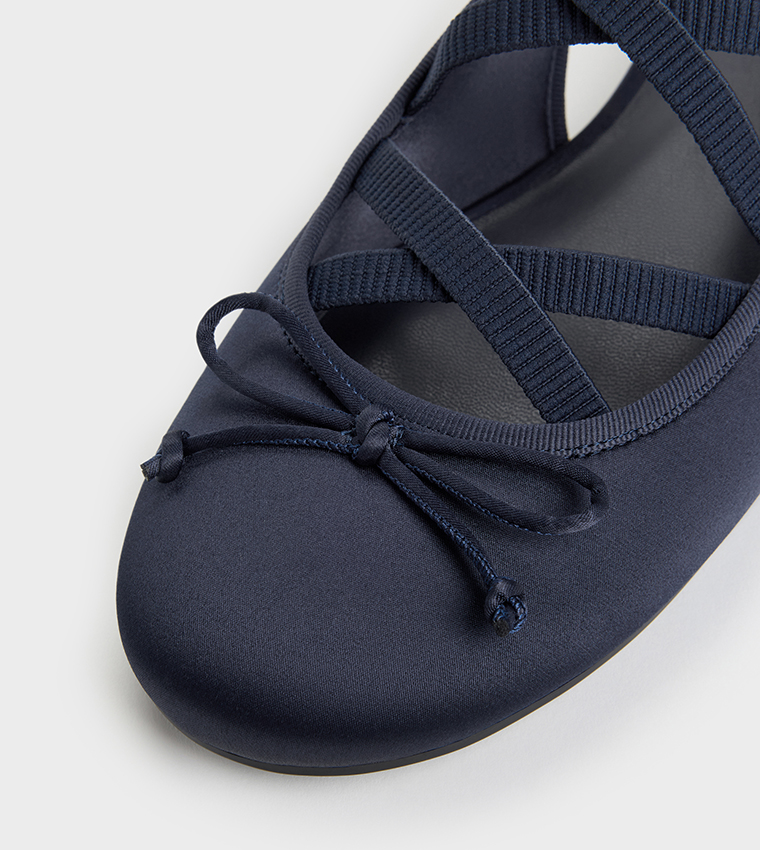 Solid Bow Detail Slingback Flats