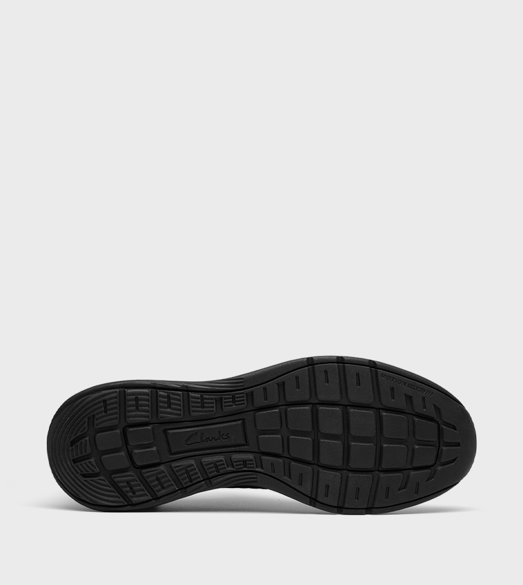 MOTION TREK Slip-On Shoes