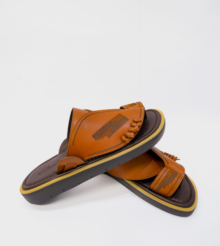 WALKFORDD Embroidered Toe-Post Arabic Sandals