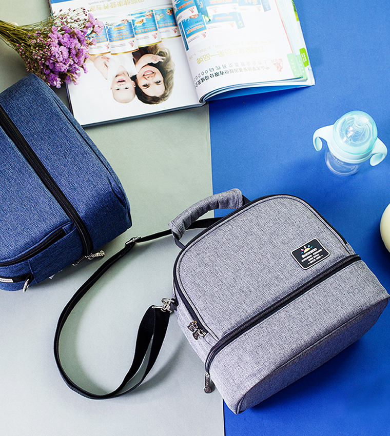 Insulated Lunch Bag with 4 Piece Penguin Ice Pack Set