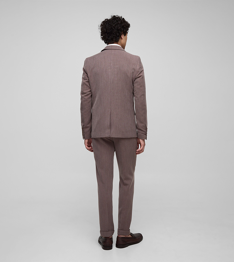 بليزر طويل الأكمام 