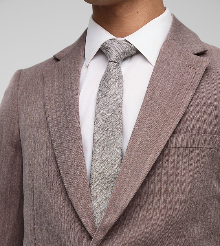 بليزر طويل الأكمام 