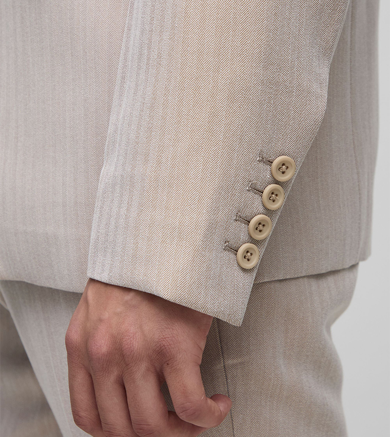 بليزر طويل الأكمام 