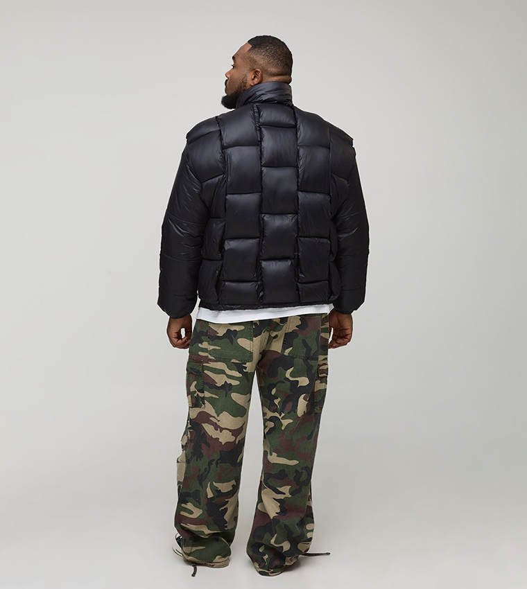 جاكيت بفر أوفرسايز لامع 