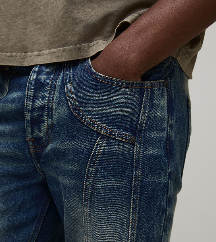 Washed Western Panel Straight Fit Flared Jeans